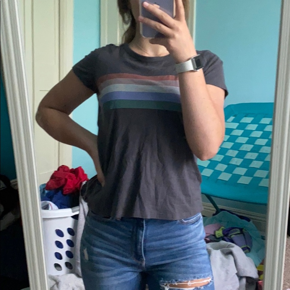 AMERICAN EAGLE SHORT T-SHIRT